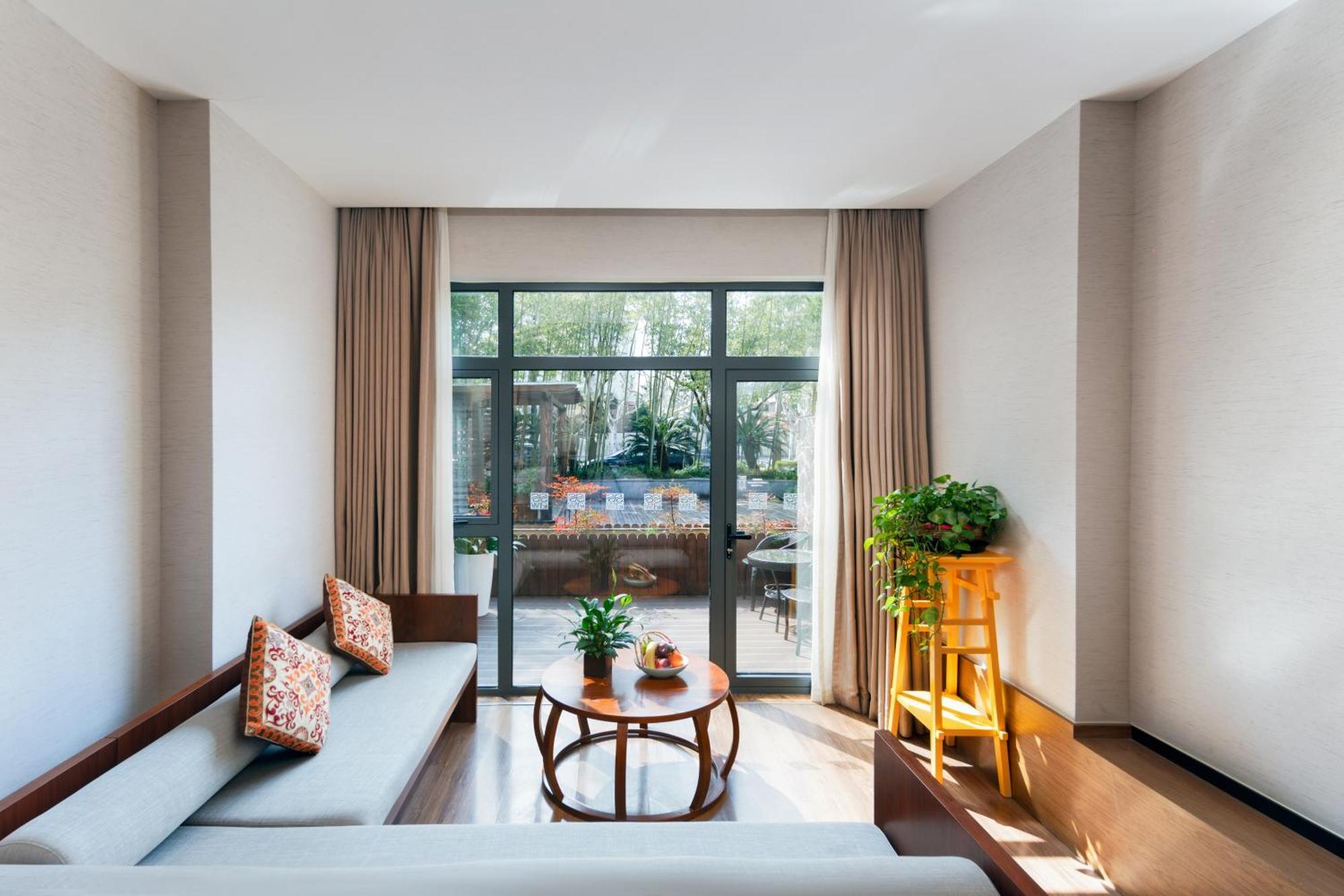 Ssaw Boutique Shanghai South Xuhui Riyueguang Bagian luar foto